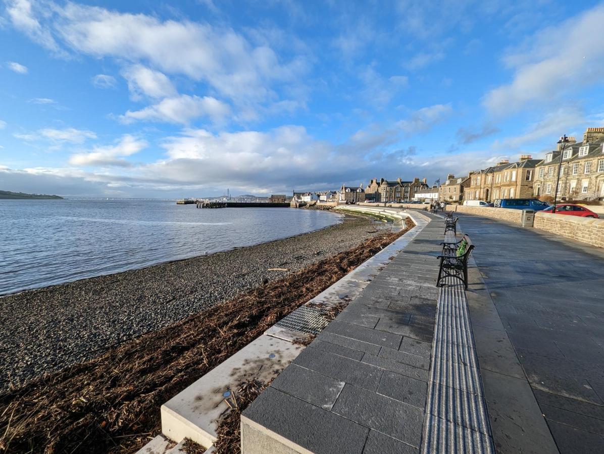 Great Location, Large 1 Bed Flat With Parking Apartment Broughty Ferry Exterior photo